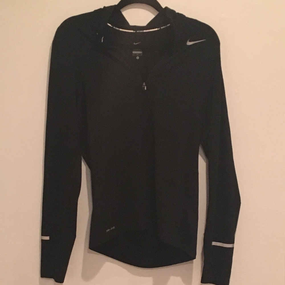 ♦️SOLD♦️nike running dri-fit quarter zip